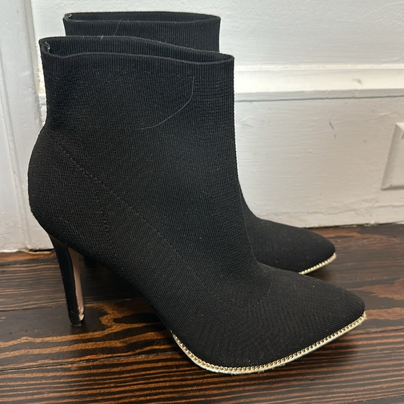 BCBG generation sock bootie - Picture 2 of 4